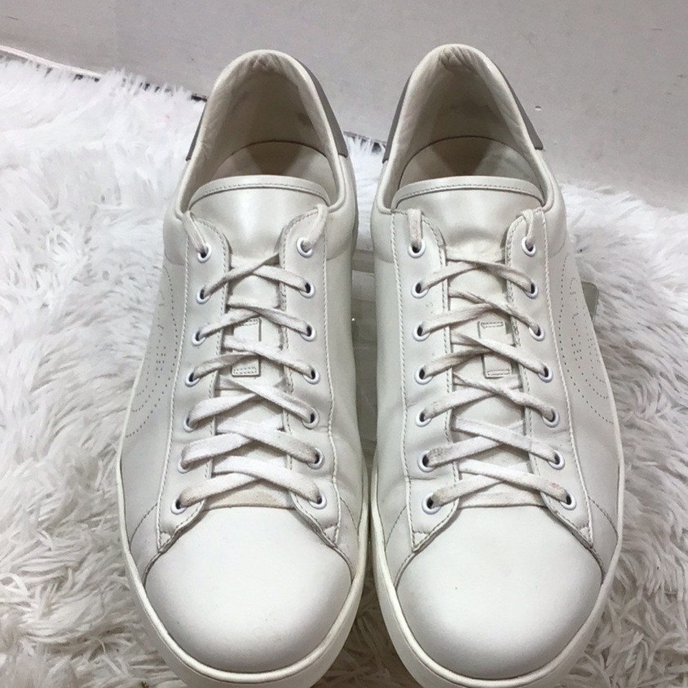 Gucci mens Ace White Leather Sneakers - Picture 2 of 12